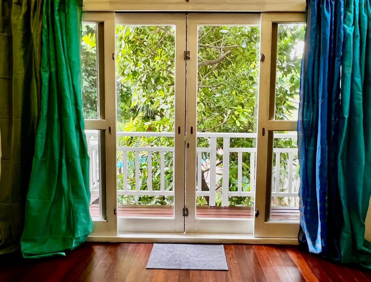 The Backyard 28 Villa Bangkok Ngoại thất bức ảnh